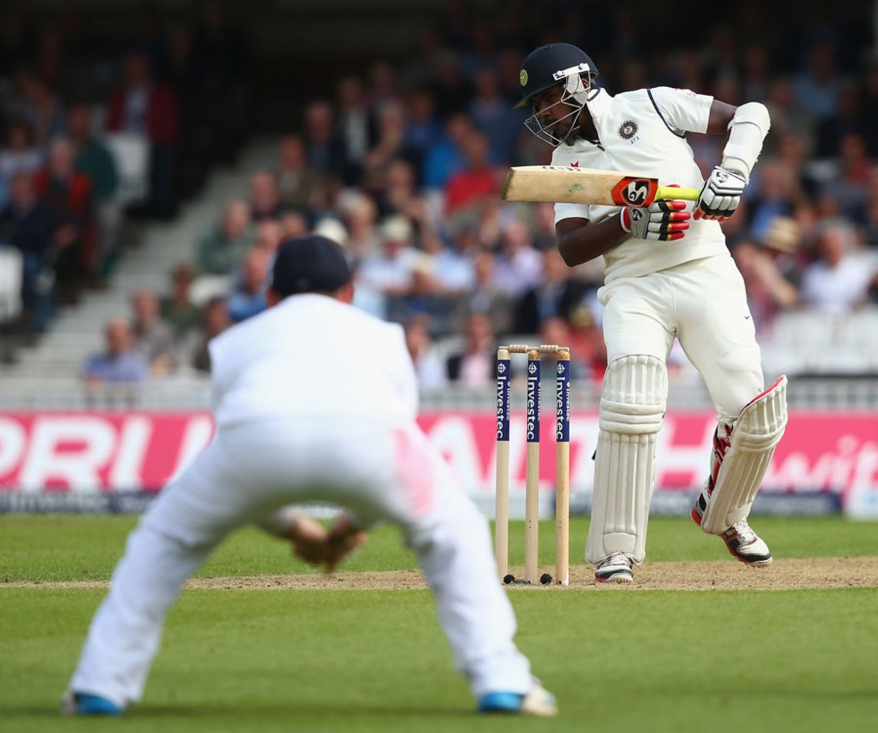 Varun Aaron had to wear a short ball on his arm guard, England v India, 5th Investec Test, The Oval, 1st day, August 15, 2014