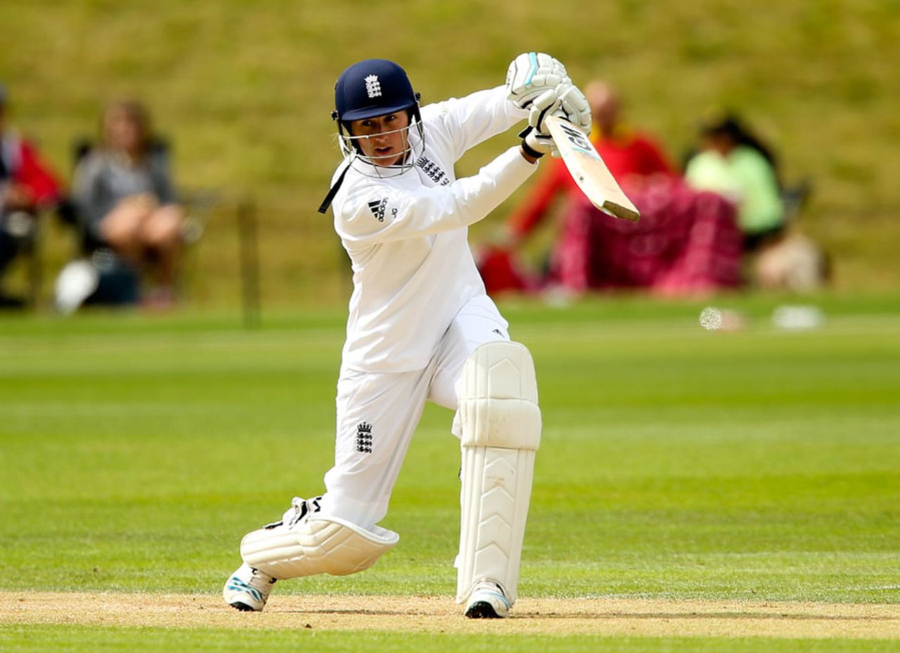 Jenny Gunn top-scored with an unbeaten 62, England v India, only women's Test, Wormsley, 3rd day, August 15, 2014