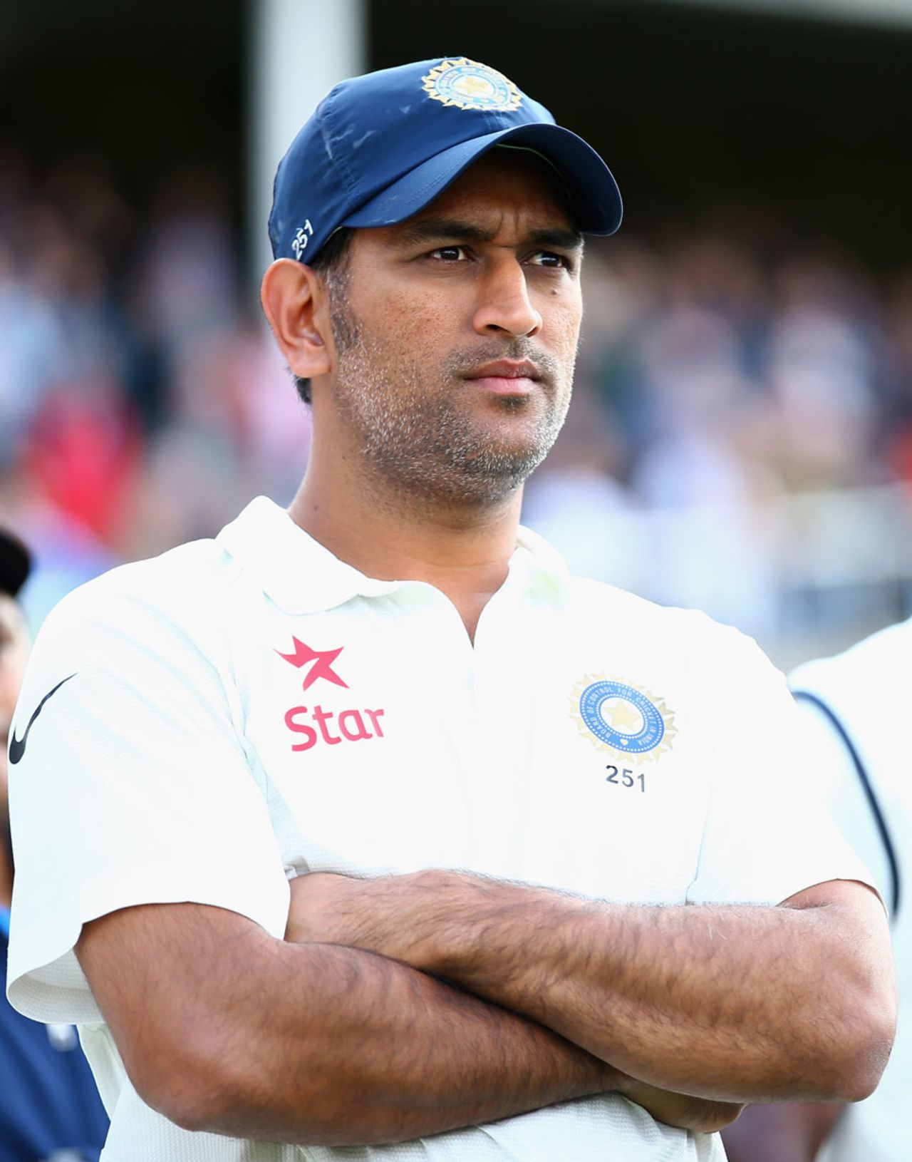What next? MS Dhoni has a lot to think about, England v India, 5th Investec Test, The Oval, 3rd day, August 17, 2014