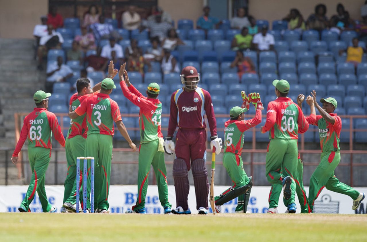 West Indies were pegged back by a top-order collapse, West Indies v Bangladesh, 1st ODI, St George's, August 20, 2014