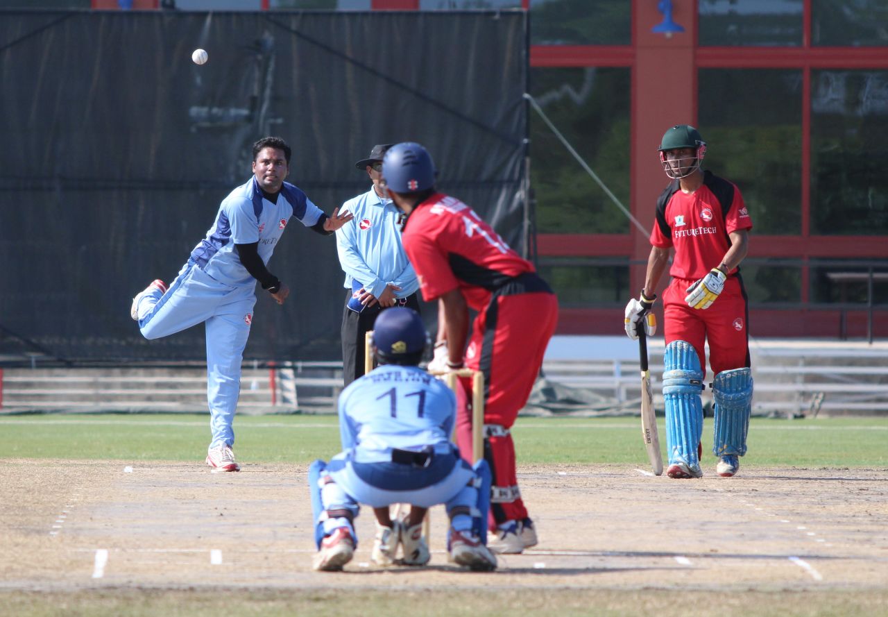 Legspinner Rahul Singh gives the ball some flight, Atlantic v North West, USACA T20 National Championship, Lauderhill, August 15, 2014