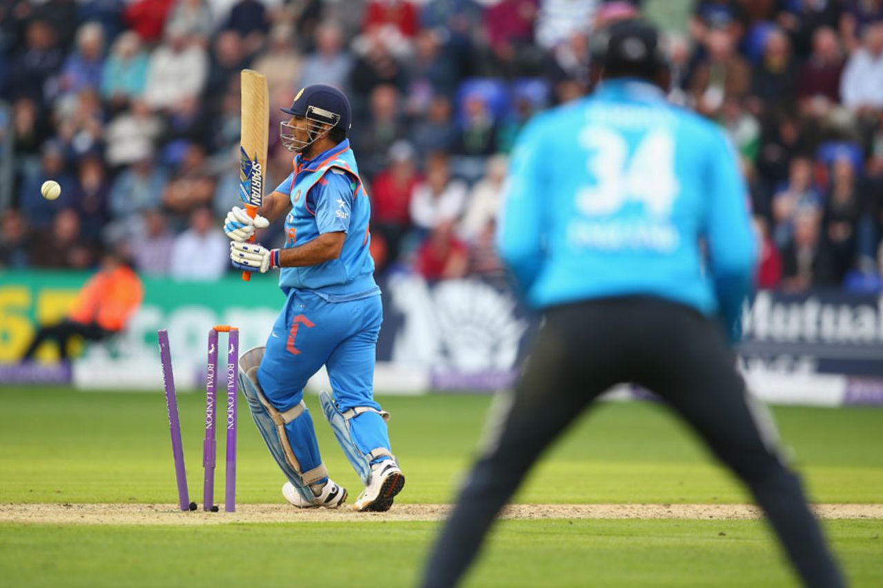 MS Dhoni is bowled, England v India, 2nd ODI, Cardiff, August 27, 2014