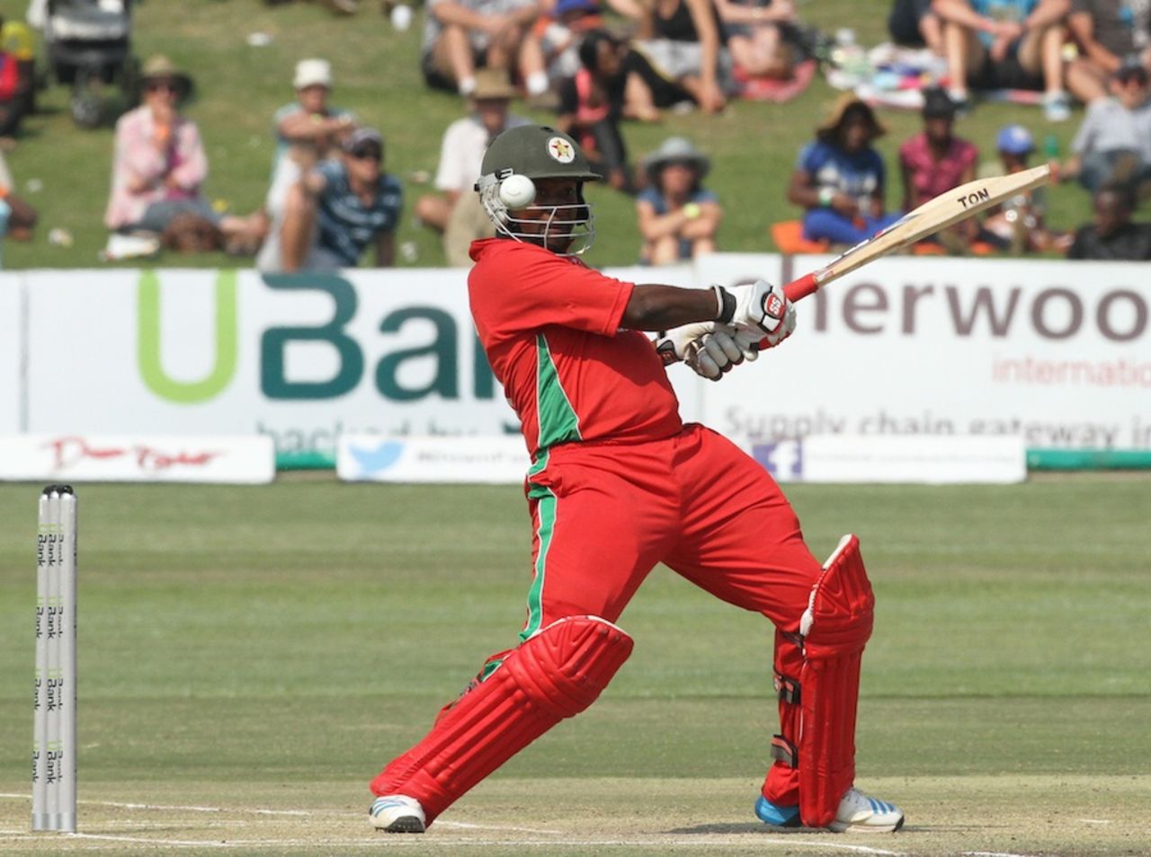 Tino Mawoyo cuts, Zimbabwe v Australia, tri-series, Harare, August 31, 2014