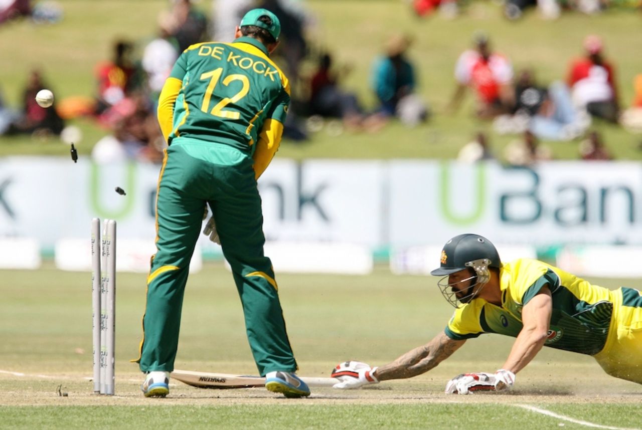 Mitchell Johnson was run-out in the last over, Australia v South Africa, tri-series, Harare, September 2, 2014