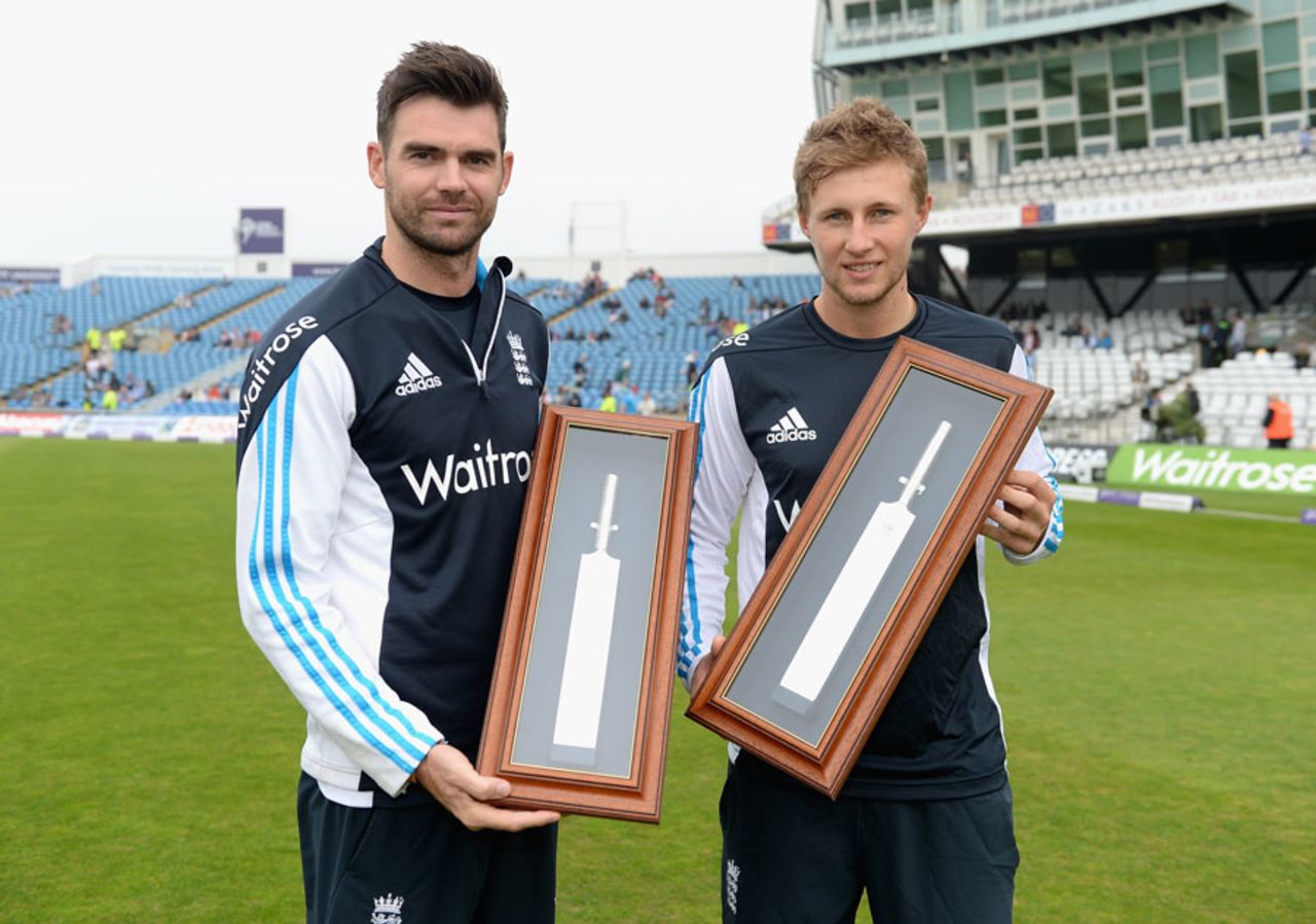 James Anderson and Joe Root were presented with silver bats to commemorate their record last-wicket partnership in the Trent Bridge Test, England v India, 5th ODI, Headingley, September 5, 2014