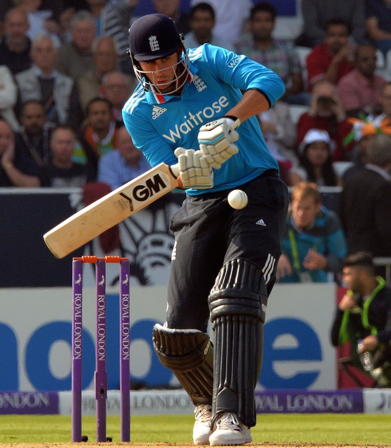 Alex Hales top-edged a pull to be caught at midwicket, England v India, 5th ODI, Headingley, September 5, 2014