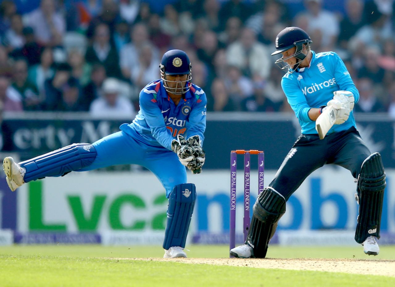 Joe Root was decisive in his strokepaly against spin, England v India, 5th ODI, Headingley, September 5, 2014