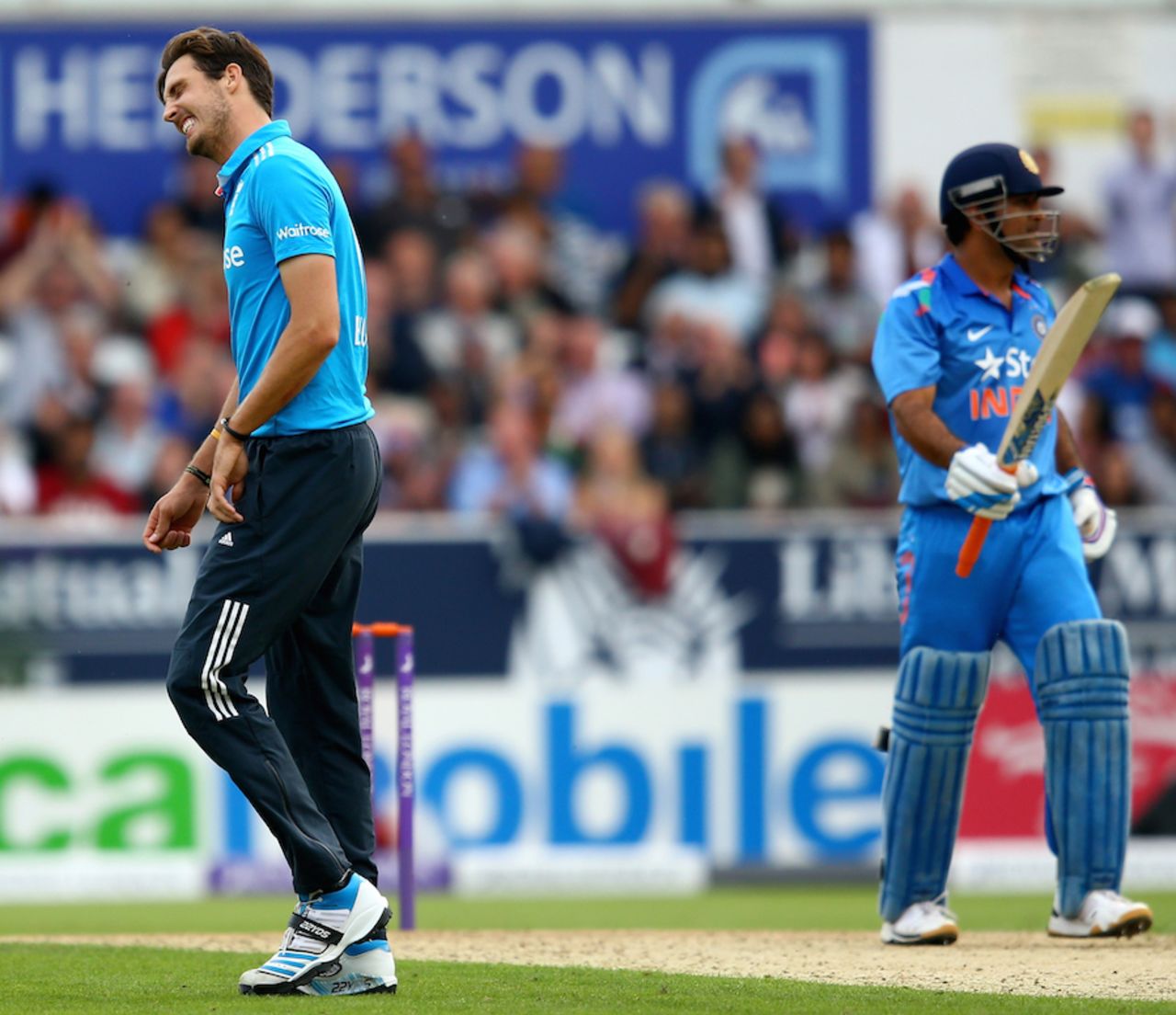 Steven Finn reacts after dismissing MS Dhoni, England v India, 5th ODI, Headingley, September 5, 2014