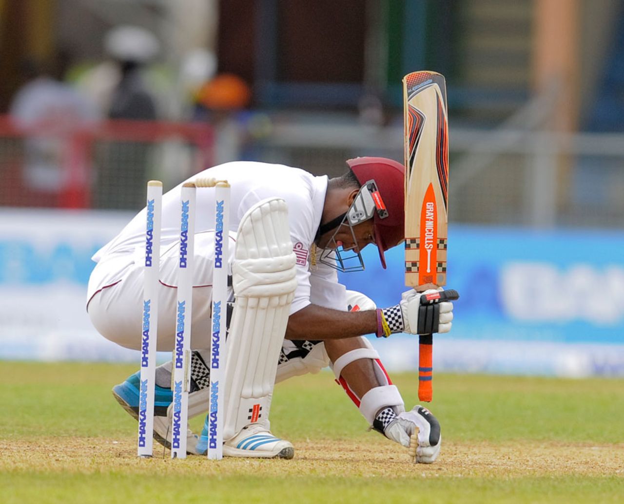 Kraigg Brathwaite marks his guard, West Indies v Bangladesh, 1st Test, St Vincent, 2nd day, September 6, 2014