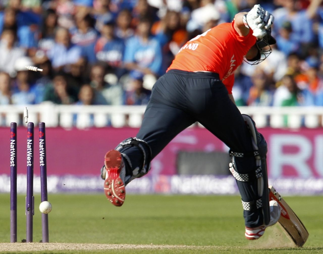 Chris Woakes was run-out without facing a ball, England v India, only T20, Edgbaston, September 7, 2014