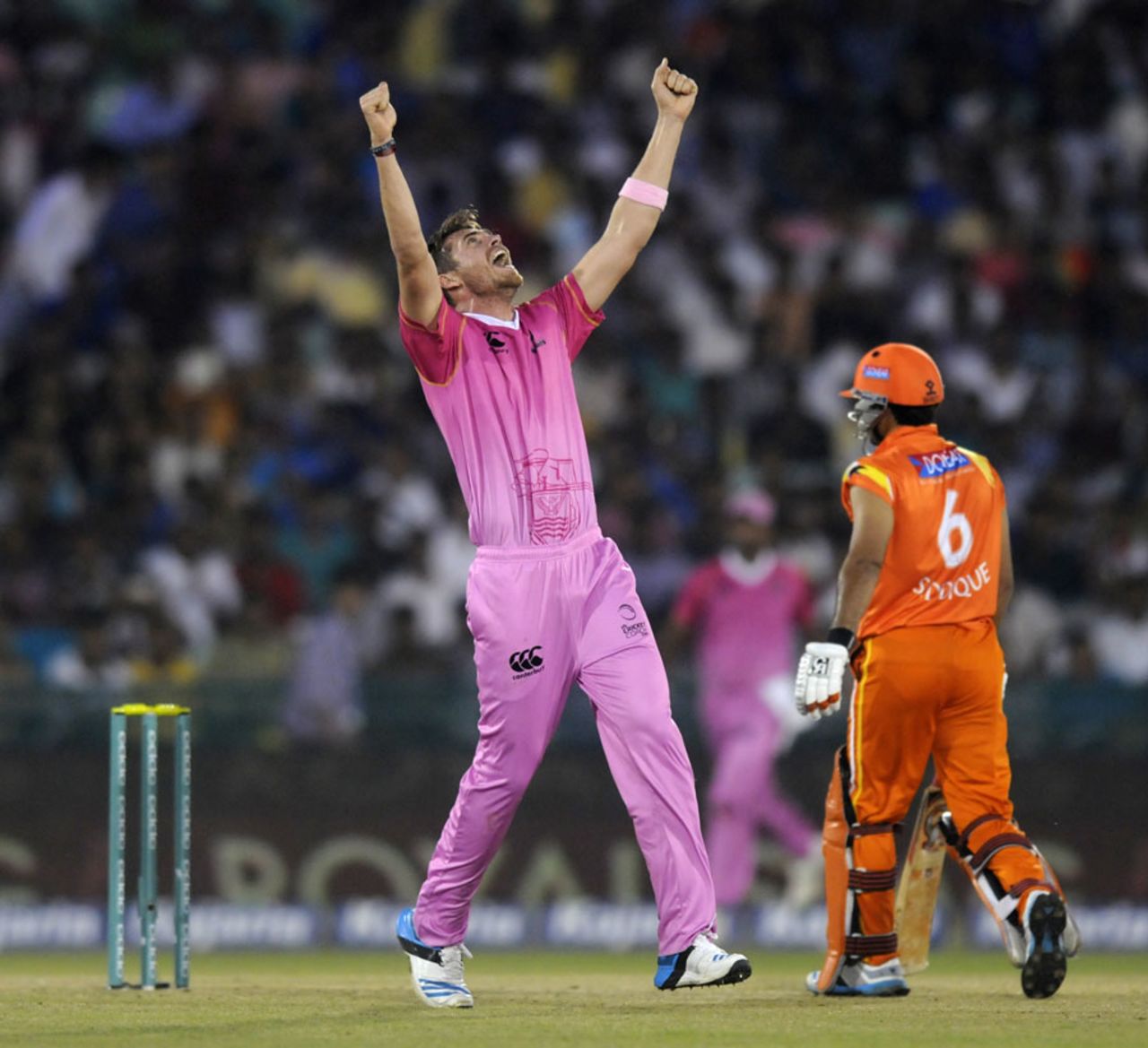 Tim Southee ran through Lahore Lions' top order, Northern Knights v Lahore Lions, CLT20, Raipur, September 14, 2014