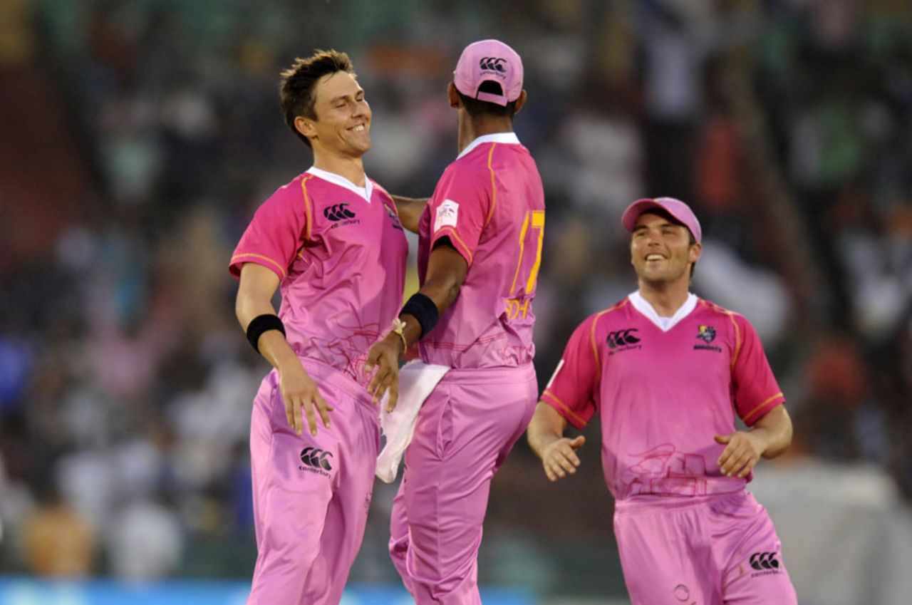 Trent Boult struck twice in his opening spell, Northern Knights v Lahore Lions, CLT20, Raipur, September 14, 2014