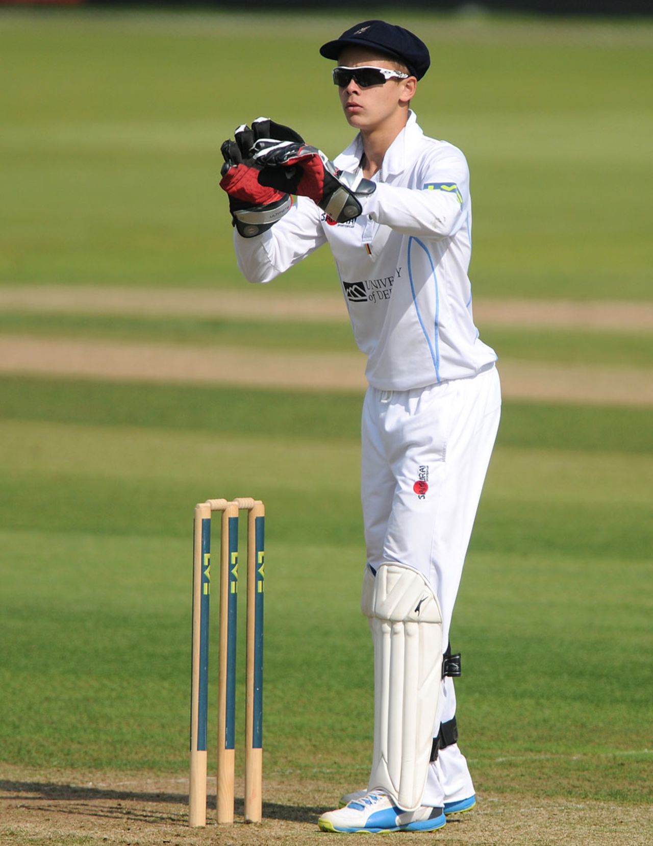 Harvey Hosein took a record-breaking seven catches on debut, Surrey v Derbyshire, County Championship, Division Two, The Oval, 1st day, September 15, 2014