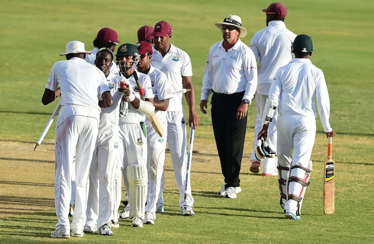 West Indies players celebrate their 2-0 series win, West Indies v Bangladesh, 2nd Test, St Lucia, 4th day, September 16, 2014