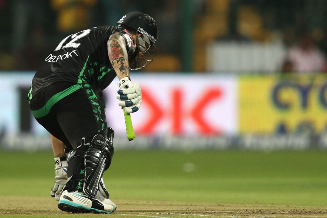 Where did the bat go? Cameron Delport completes a run with just the handle, Chennai Super Kings v Dolphins, CLT20, Group A, Bangalore, September 22, 2014