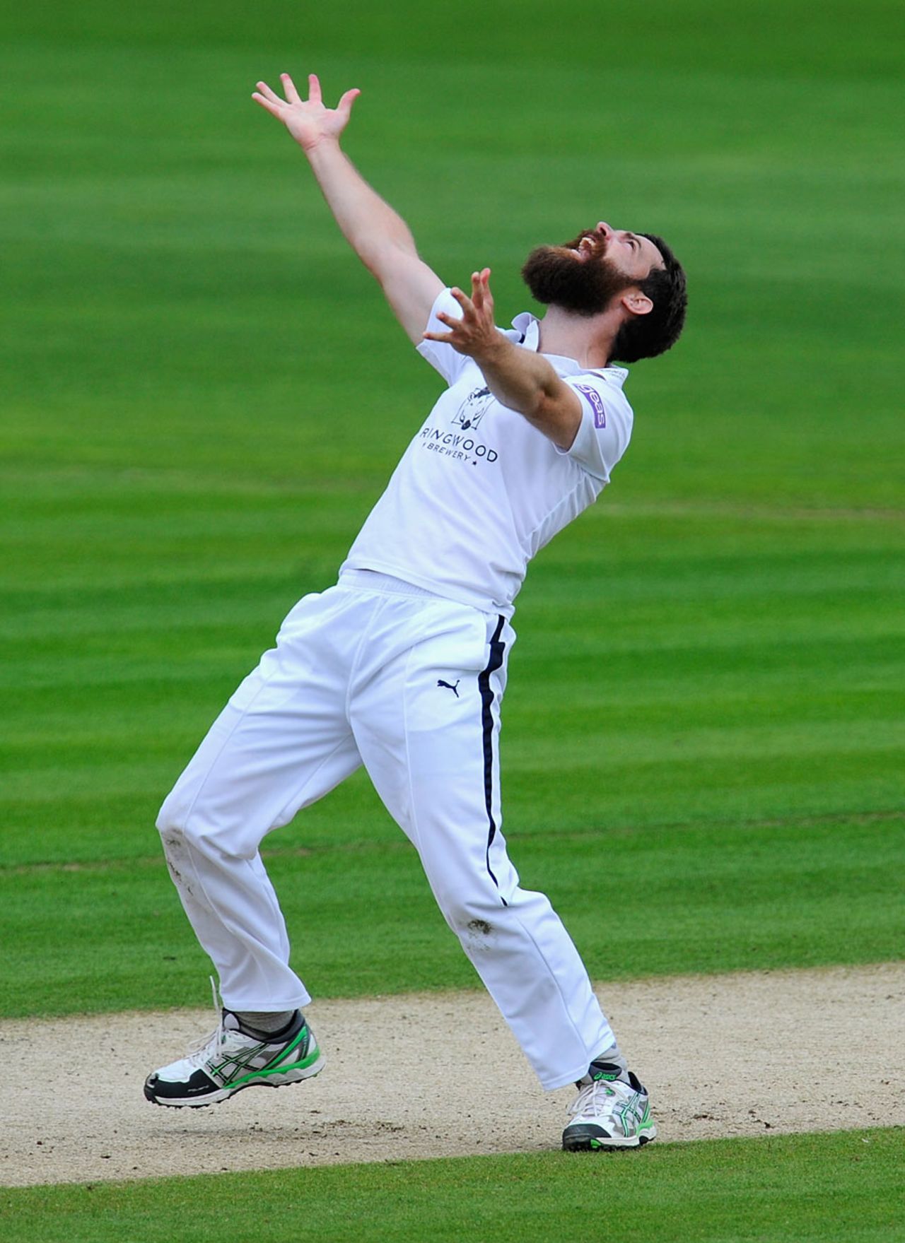 James Tomlinson made early inroads into Glamorgan's second innings, Glamorgan v Hampshire, County Championship, Division Two, September 25, 2014