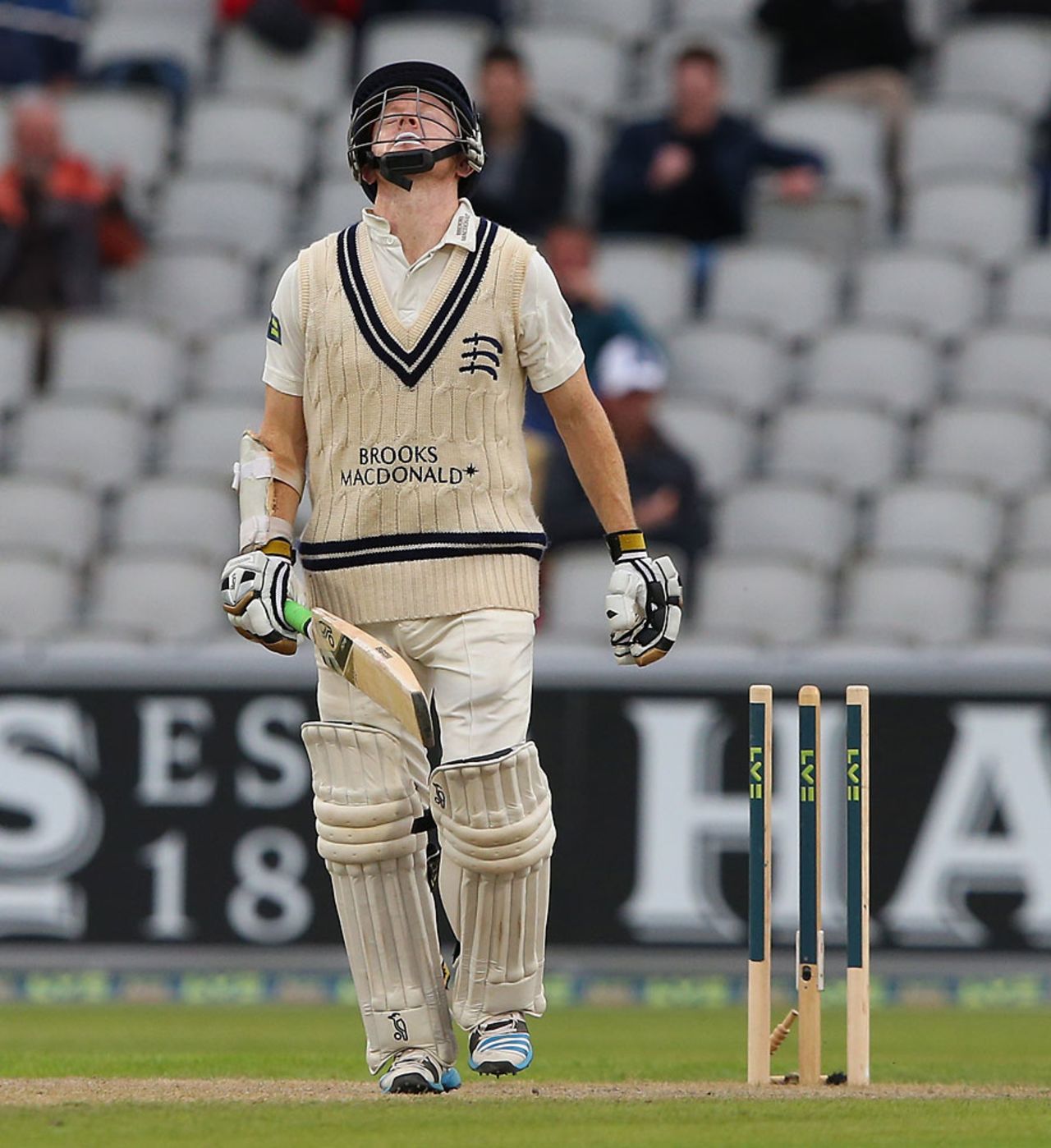 Chris Rogers chopped on, Lancashire v Middlesex, County Championship, Division One, September 25, 2014