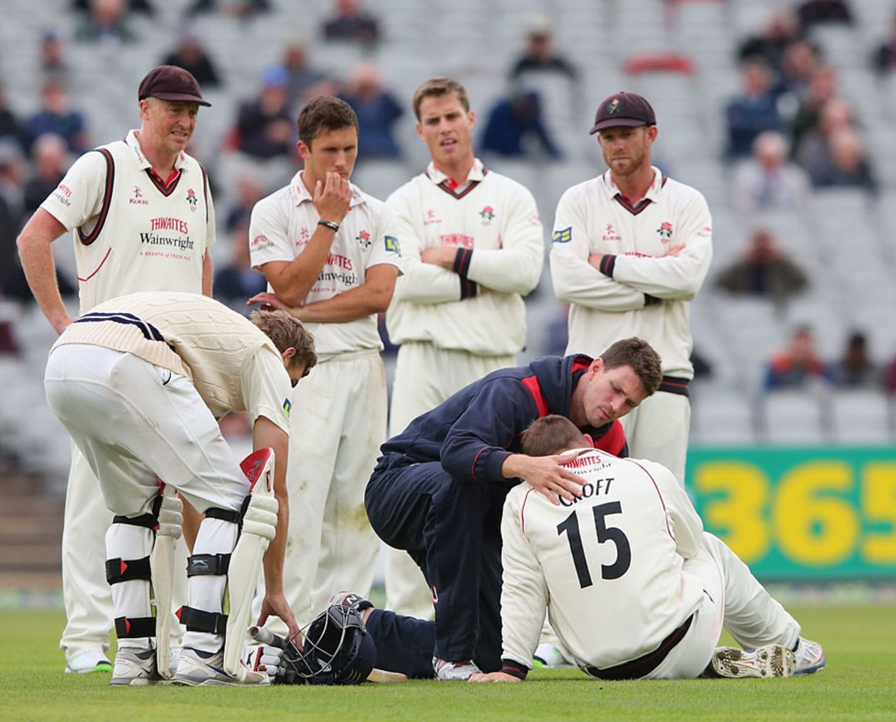 Steven Croft took a whack in the neck at short leg, Lancashire v Middlesex, County Championship, Division One, September 25, 2014