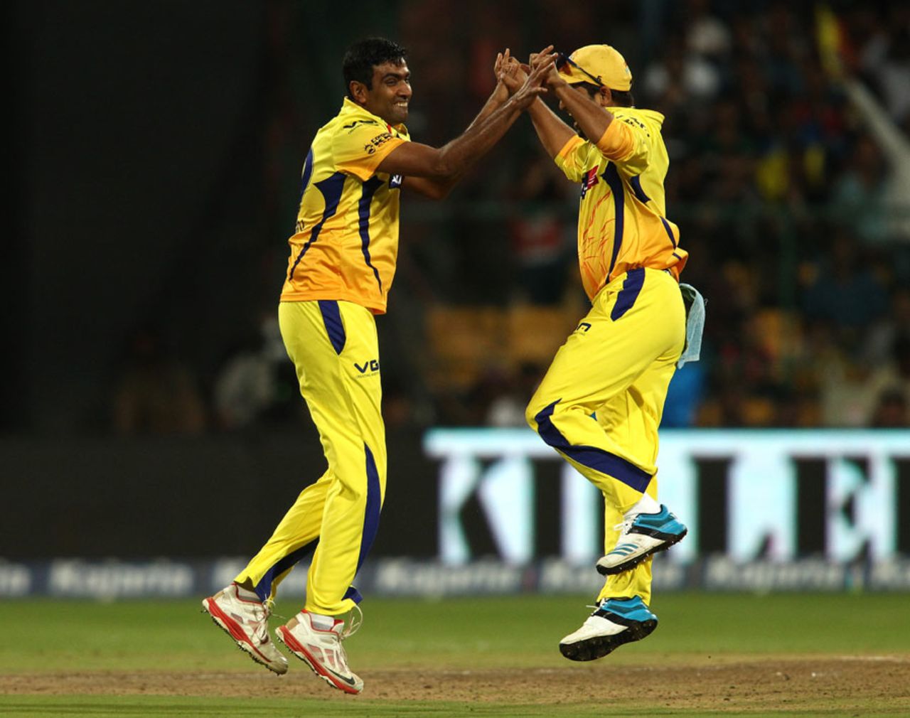 R Ashwin picked up 3 for 20, Chennai Super Kings v Perth Scorchers, Champions League T20, Bangalore, September 27, 2014