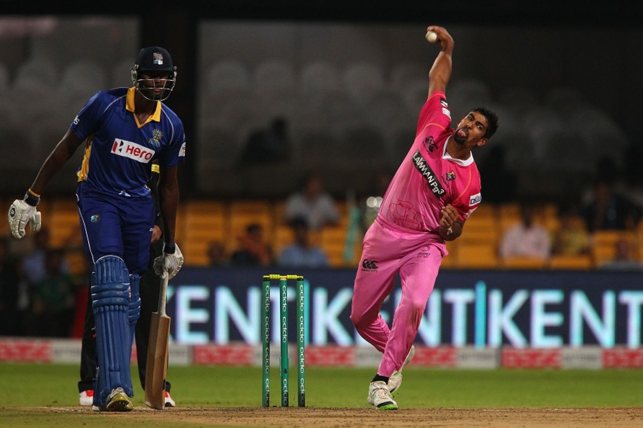 Ish Sodhi picked up three wickets to keep Knights in the hunt, Barbados Tridents v Northern Districts, Champions League T20, Group B, Bangalore, September 30, 2014