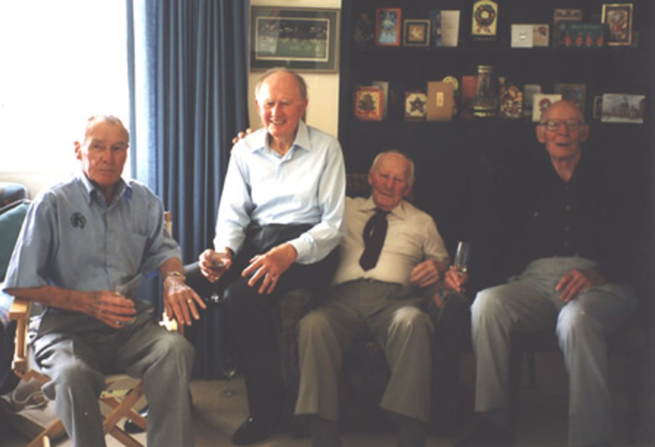 Former New Zealand Test cricketers and team-mates, from left, Bert Sutcliffe, Geoff Rabone and Lindsay Weir celebrate Jack Kerr's (right) 90th birthday in Auckland, 28 December 2000.