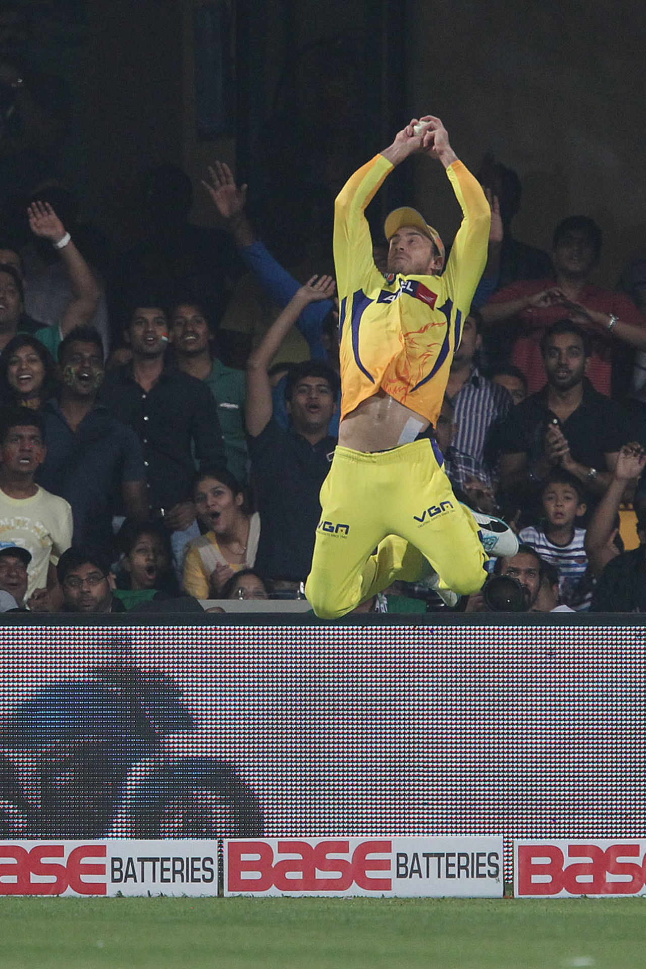 Faf du Plessis was unfortunate not to complete a stunning catch at the boundary, Chennai Super Kings v Kolkata Knight Riders, Final, CLT20, Bangalore, October 4, 2014