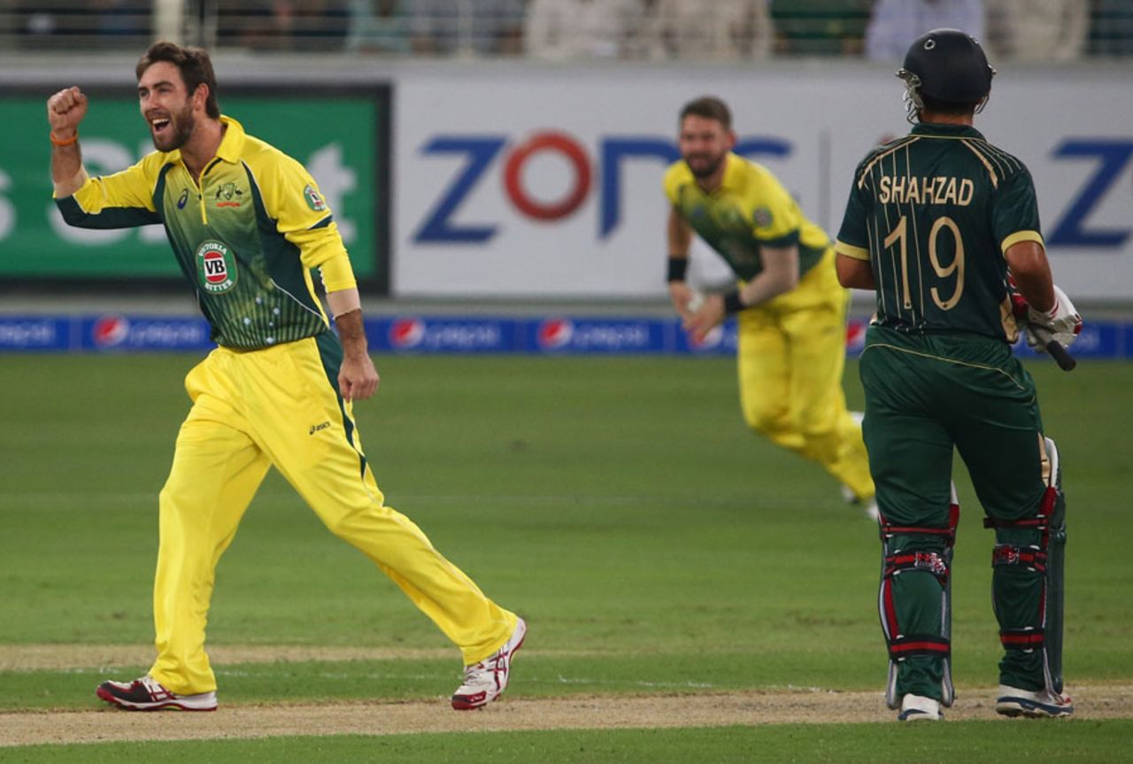 Glenn Maxwell struck thrice early, Pakistan v Australia, only T20I, Dubai, October 5, 2014