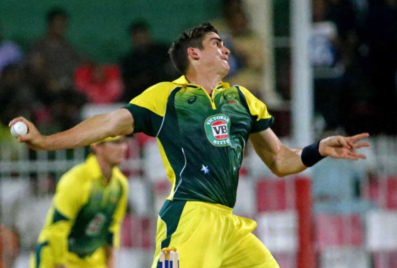 Sean Abbott took the wicket of Shahid Afridi, Pakistan v Australia, 1st ODI, Sharjah, October 7, 2014