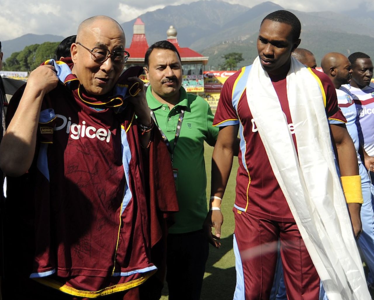 The Dalai Lama receives an autographed West Indian shirt, India v West Indies, 4th ODI, Dharamsala, October 17, 2014