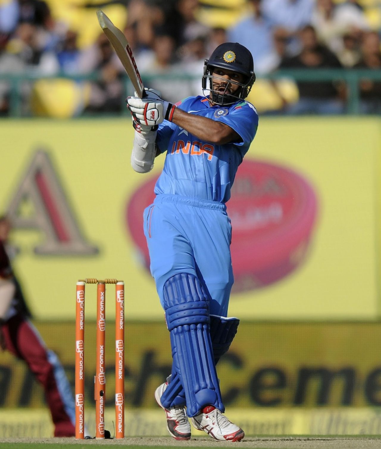 Shikhar Dhawan pulls during his run a ball 35, India v West Indies, 4th ODI, Dharamsala, October 17, 2014