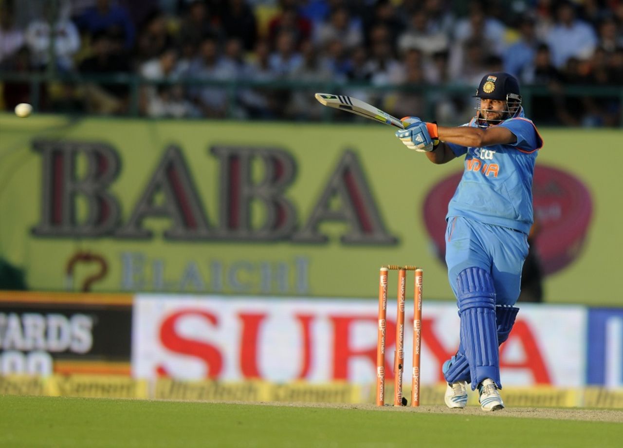 Suresh Raina took on the short ball, India v West Indies, 4th ODI, Dharamsala, October 17, 2014
