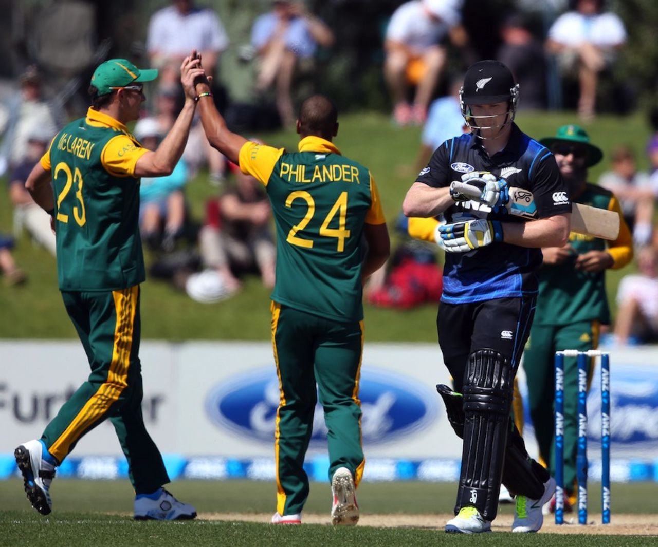 Vernon Philander had James Neesham caught behind, New Zealand v South Africa, 1st ODI, Mount Maunganui, October 21, 2014