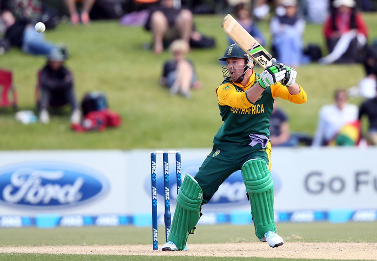 AB de Villiers punches the ball into the off side, New Zealand v South Africa, 1st ODI, Mount Maunganui, October 21, 2014