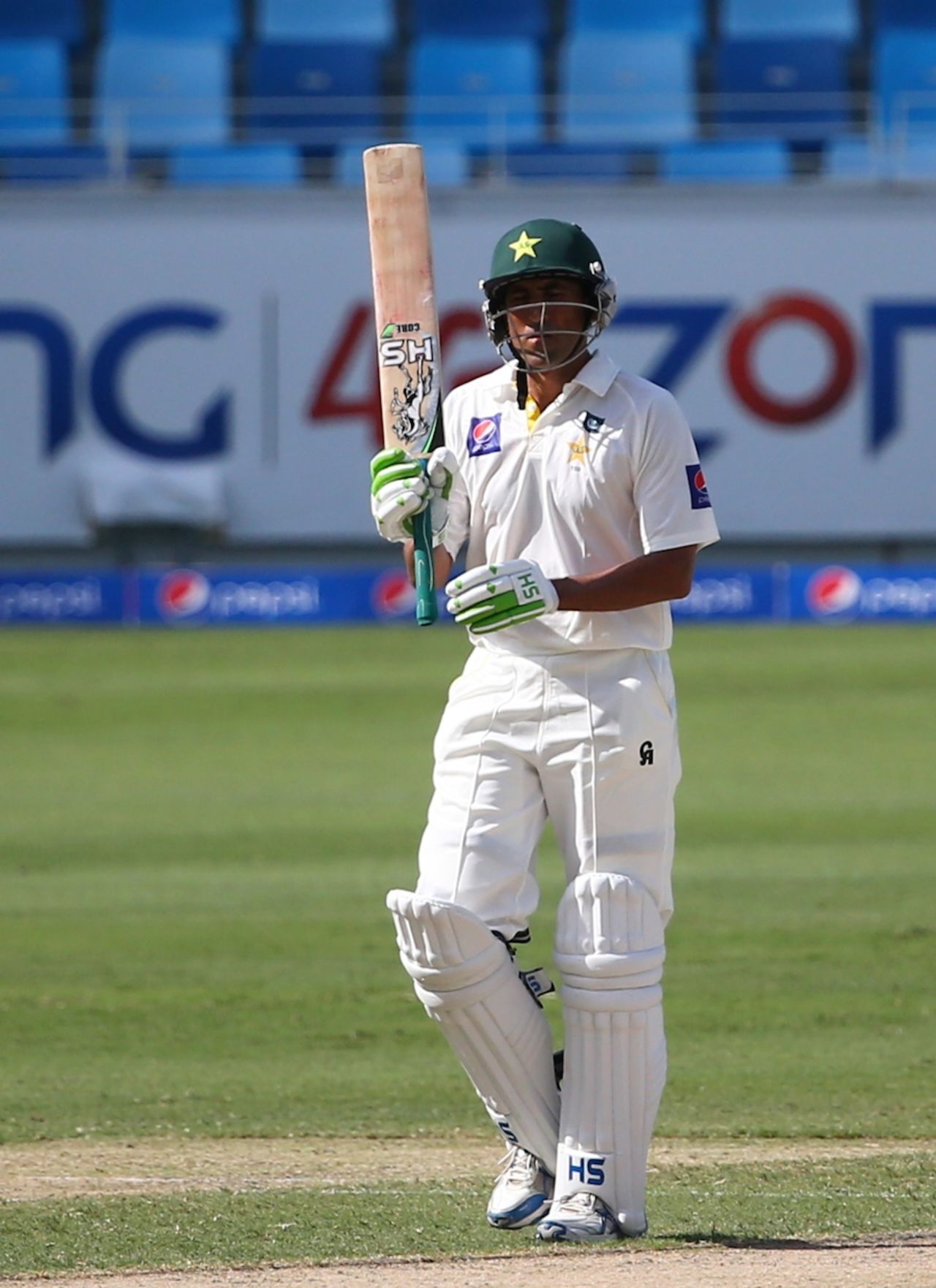 Younis Khan brings up his 29th Test fifty, Pakistan v Australia, 1st Test, Dubai, 1st day, October 22, 2014