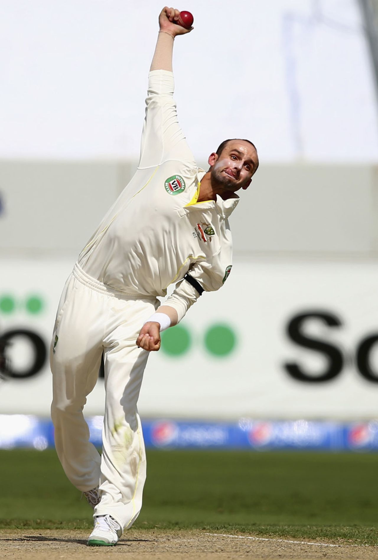 Nathan Lyon got the ball to turn late in the day, Pakistan v Australia, 1st Test, Dubai, 1st day, October 22, 2014