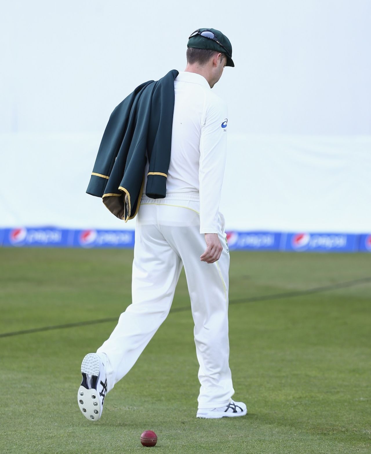 Michael Clarke lost the toss, Pakistan v Australia, 2nd Test, Abu Dhabi, 1st day, October 30, 2014