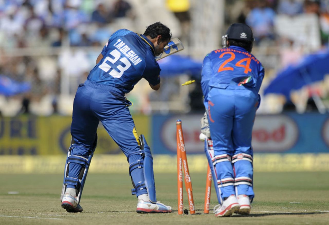 Tillakaratne Dilshan looks back to see his stumps broken, India v Sri Lanka, 2nd ODI, Ahmedabad, November 6, 2014
