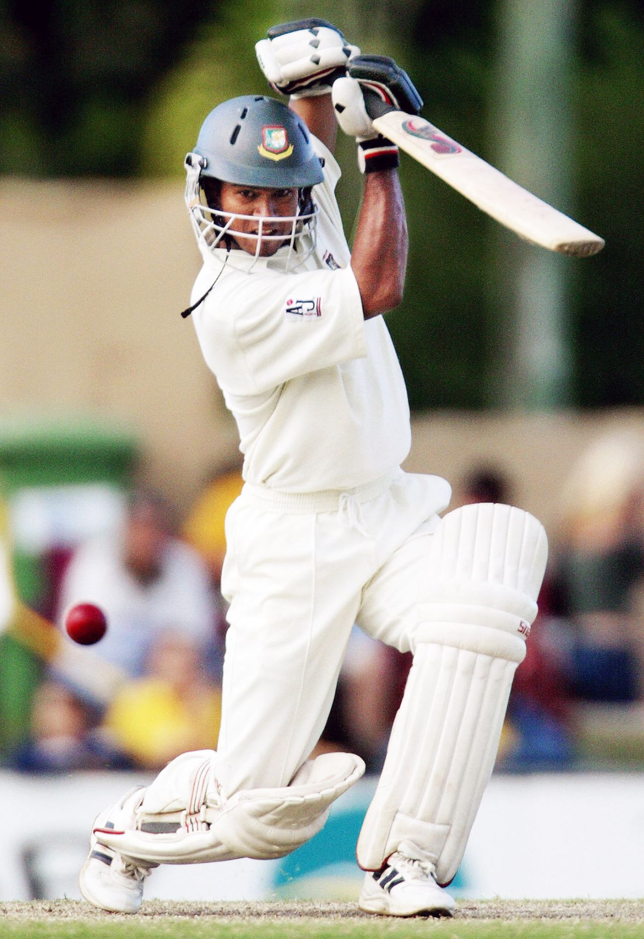 Hannan Sarkar plays a shot, Australia v Bangladesh, 2nd Test, Cairns, 3rd day, Julu 27, 2003
