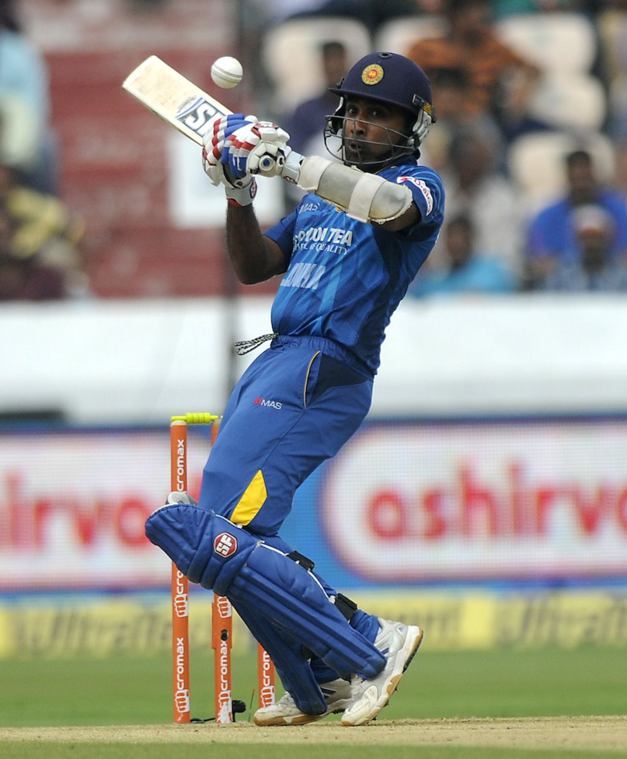 Mahela Jayawardene looks to play a ramp shot, India v Sri Lanka, 3rd ODI, Hyderabad, November 9, 2014