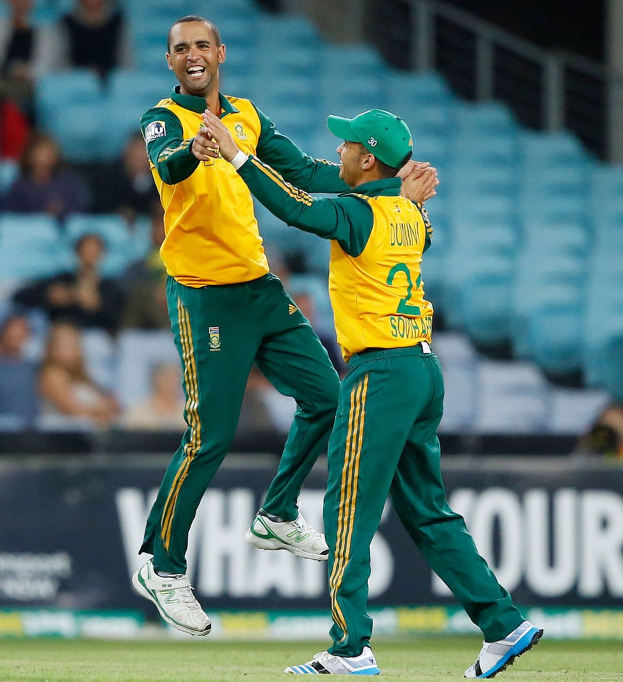 Robin Peterson and JP Duminy celebrate Ben Dunk's dismissal, Australia v South Africa, 3rd Twenty20, Sydney, November 9, 2014
