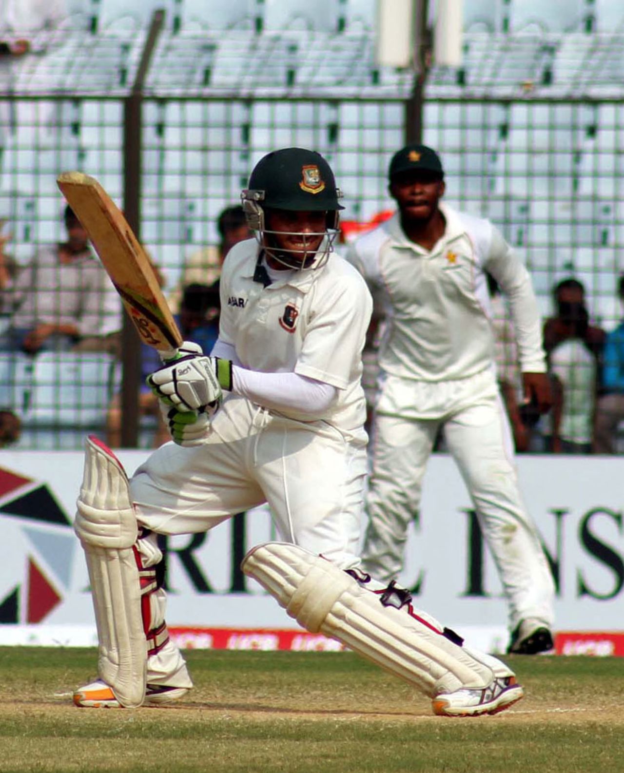 Mominul Haque plays a shot through the off side, Bangladesh v Zimbabwe, 3rd Test, Chittagong, 4th day, November 15, 2014