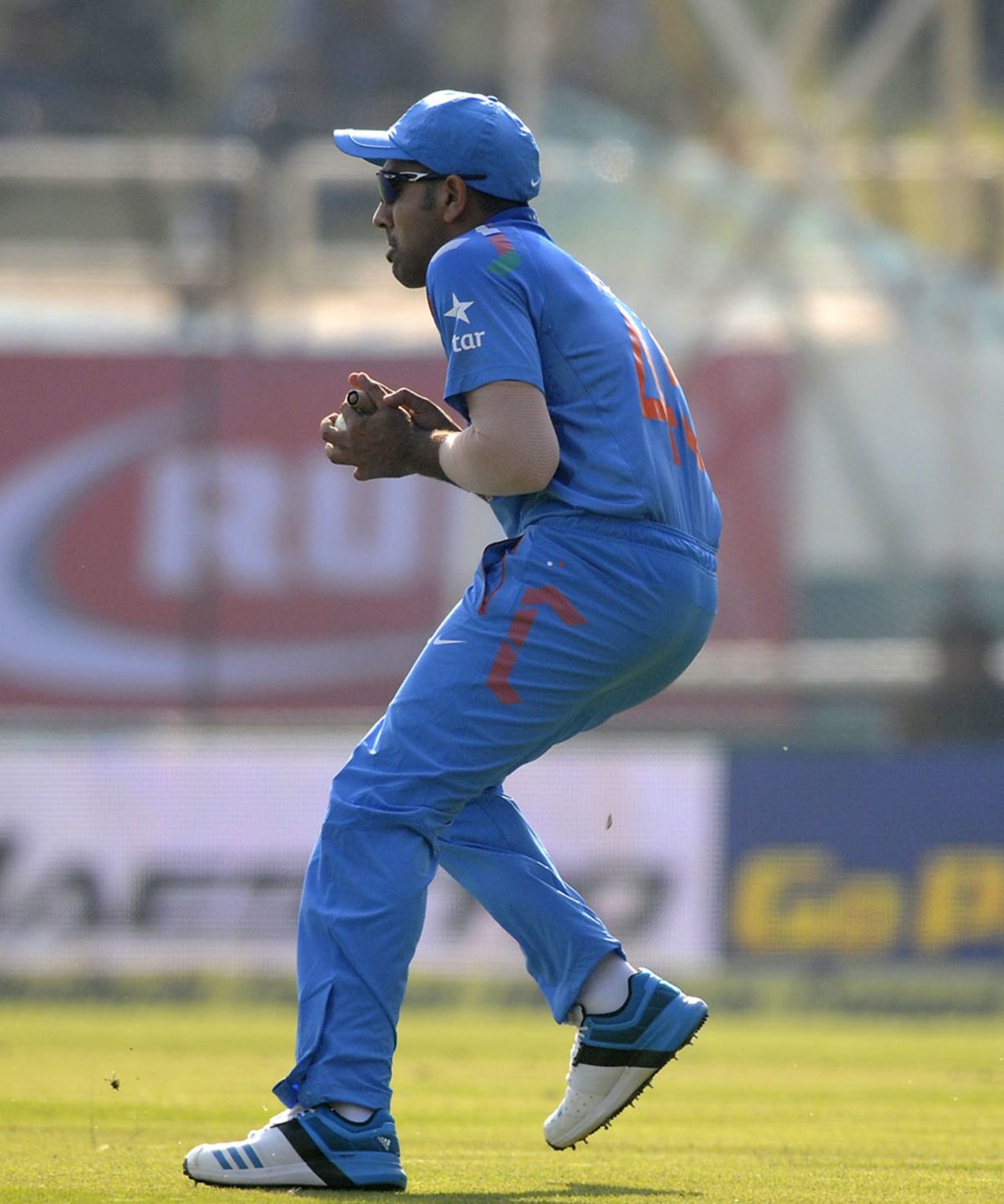 Rohit Sharma takes the catch to dismiss Dinesh Chandimal, India v Sri Lanka, 5th ODI, Ranchi, November 16, 2014