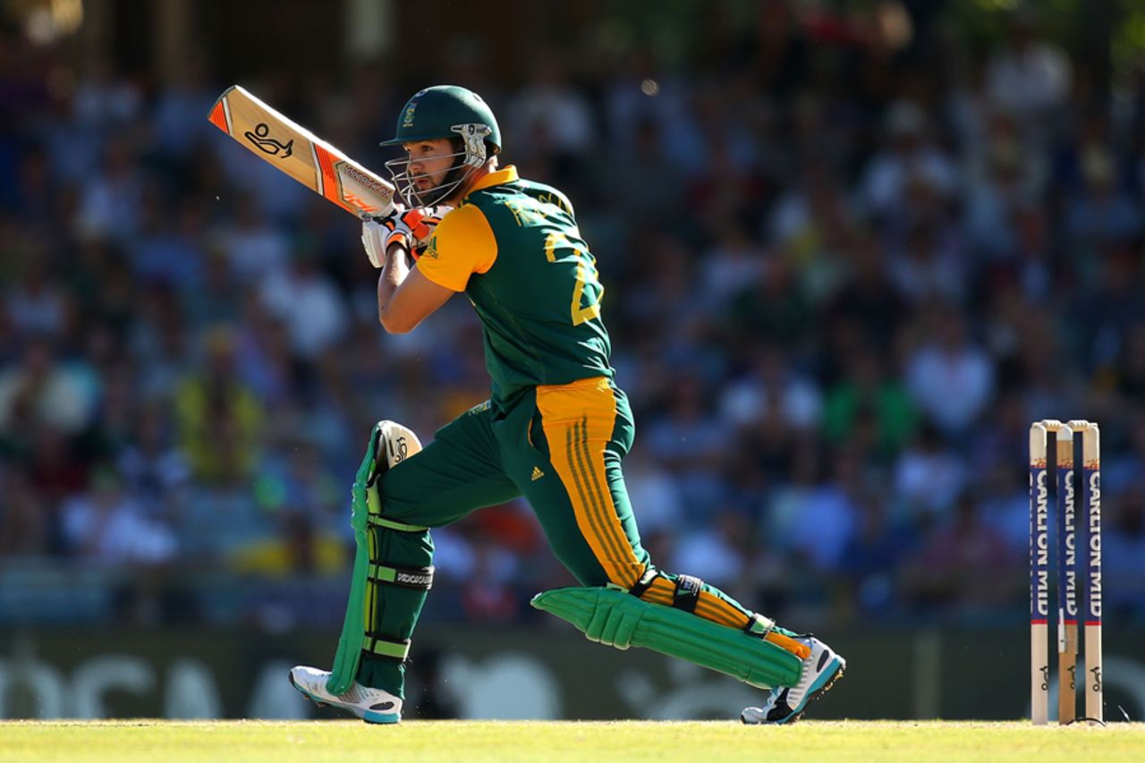 Rilee Rossouw made a brisk 30, Australia v South Africa, 2nd ODI, Perth, November 16, 2014