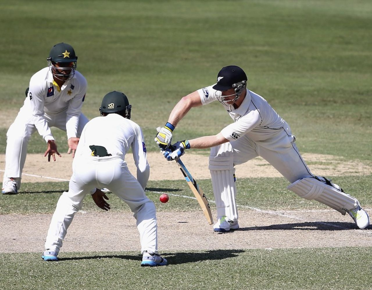 Jimmy Neesham defends on the front foot, Pakistan v New Zealand, 2nd Test, Dubai, 2nd day, November 18, 2014