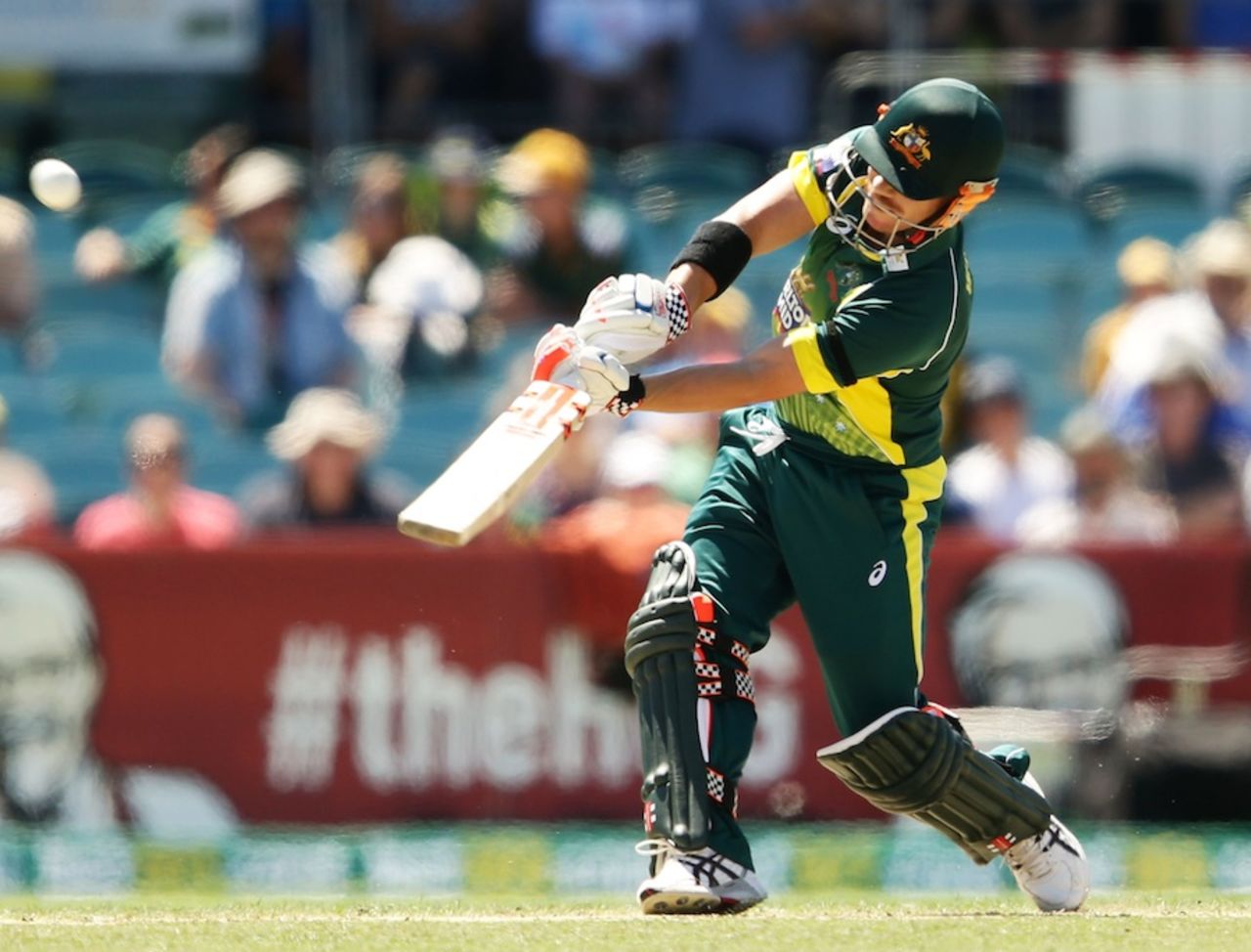 David Warner on the charge, Australia v South Africa, 3rd ODI, Canberra, November 19, 2014