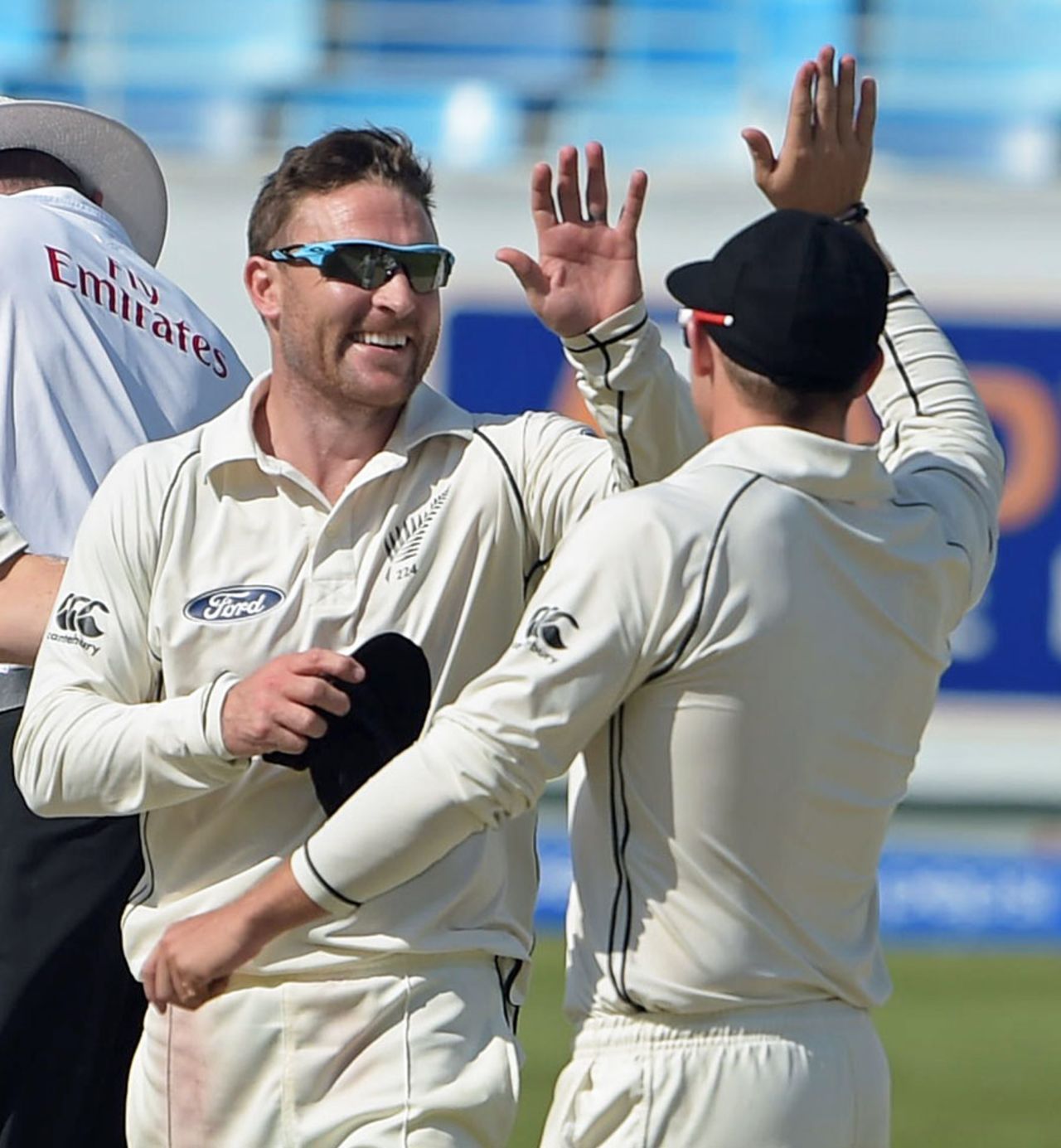 Brendon McCullum dismissed Sarfraz Ahmed for his first Test wicket, Pakistan v New Zealand, 2nd Test, Dubai, 4th day, November 20, 2014