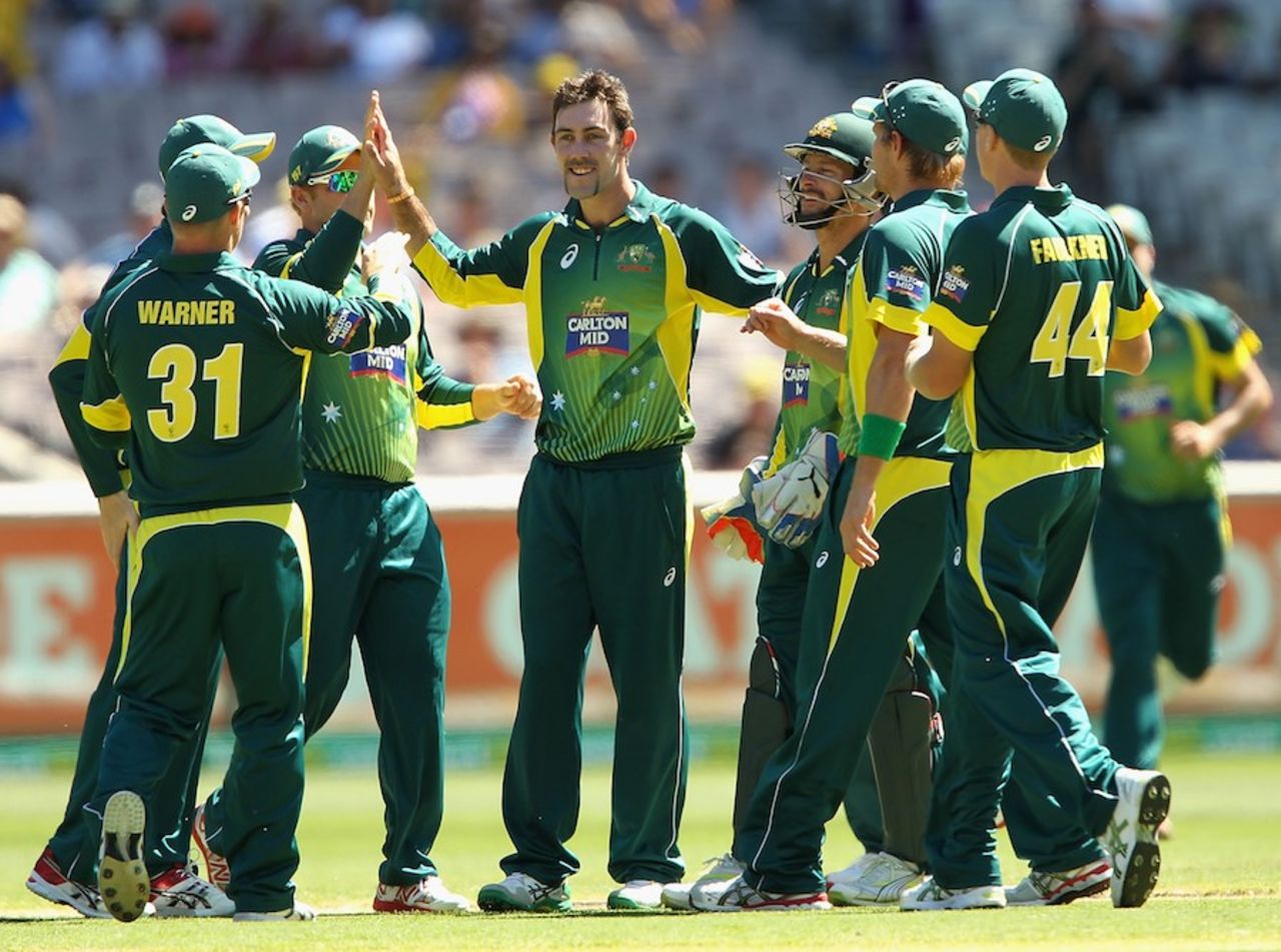 The Australians converge on Glenn Maxwell after a wicket, Australia v South Africa, 4th ODI, Melbourne, November 21, 2014