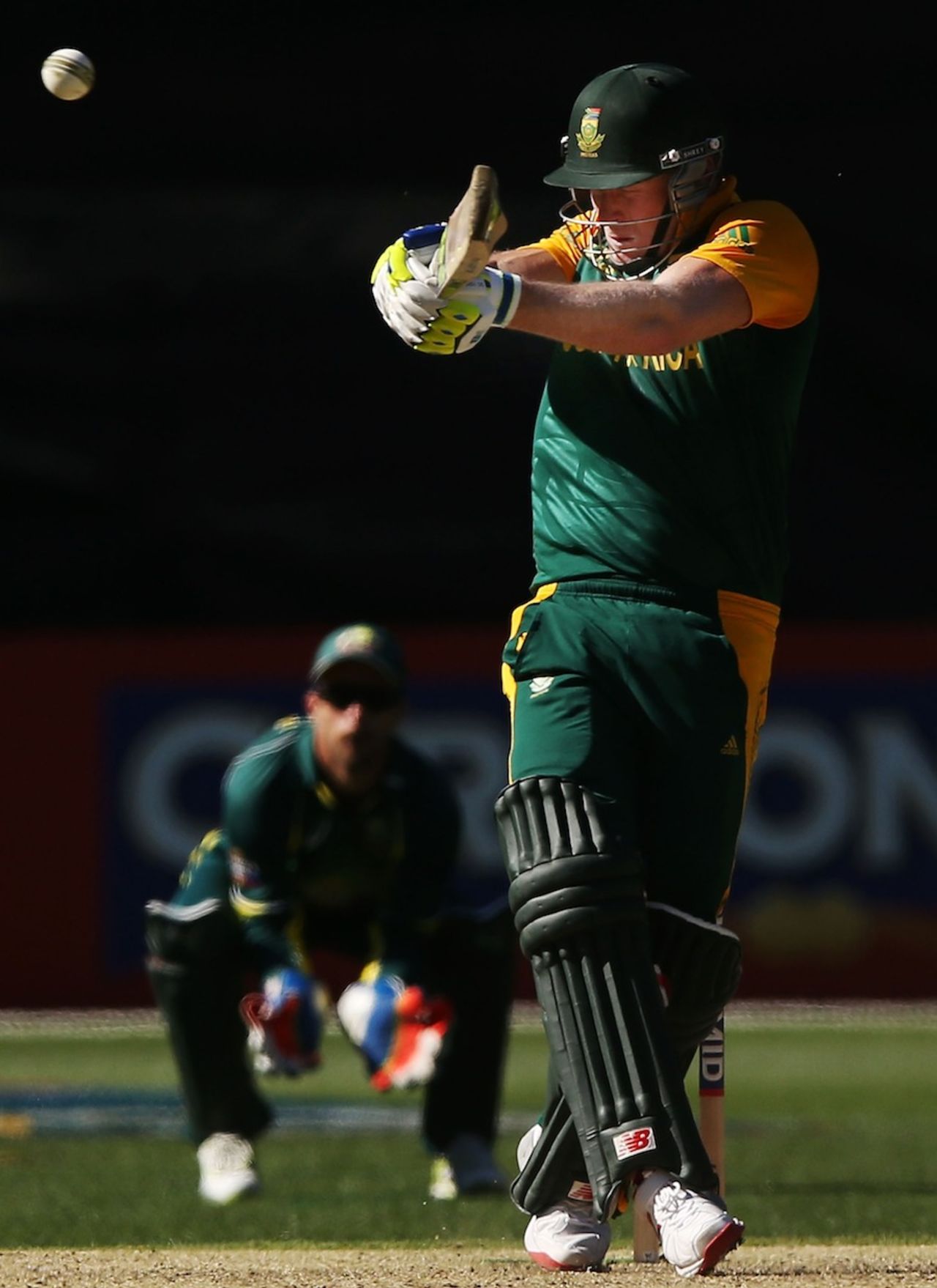 David Miller pulls, Australia v South Africa, 4th ODI, Melbourne, November 21, 2014