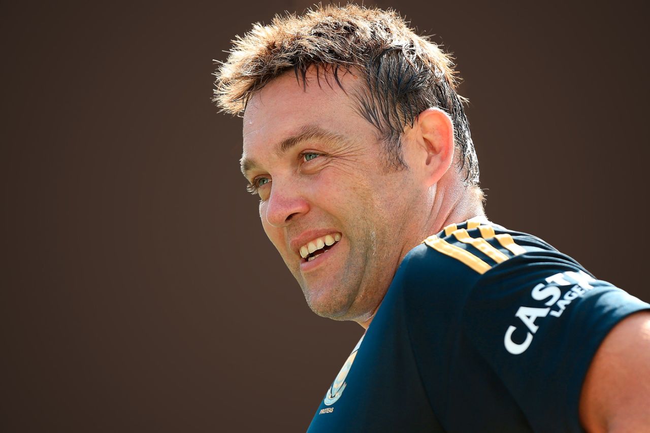 Jacques Kallis at a nets session ahead of the first Test, Australia v South Africa, Brisbane, November 7, 2012