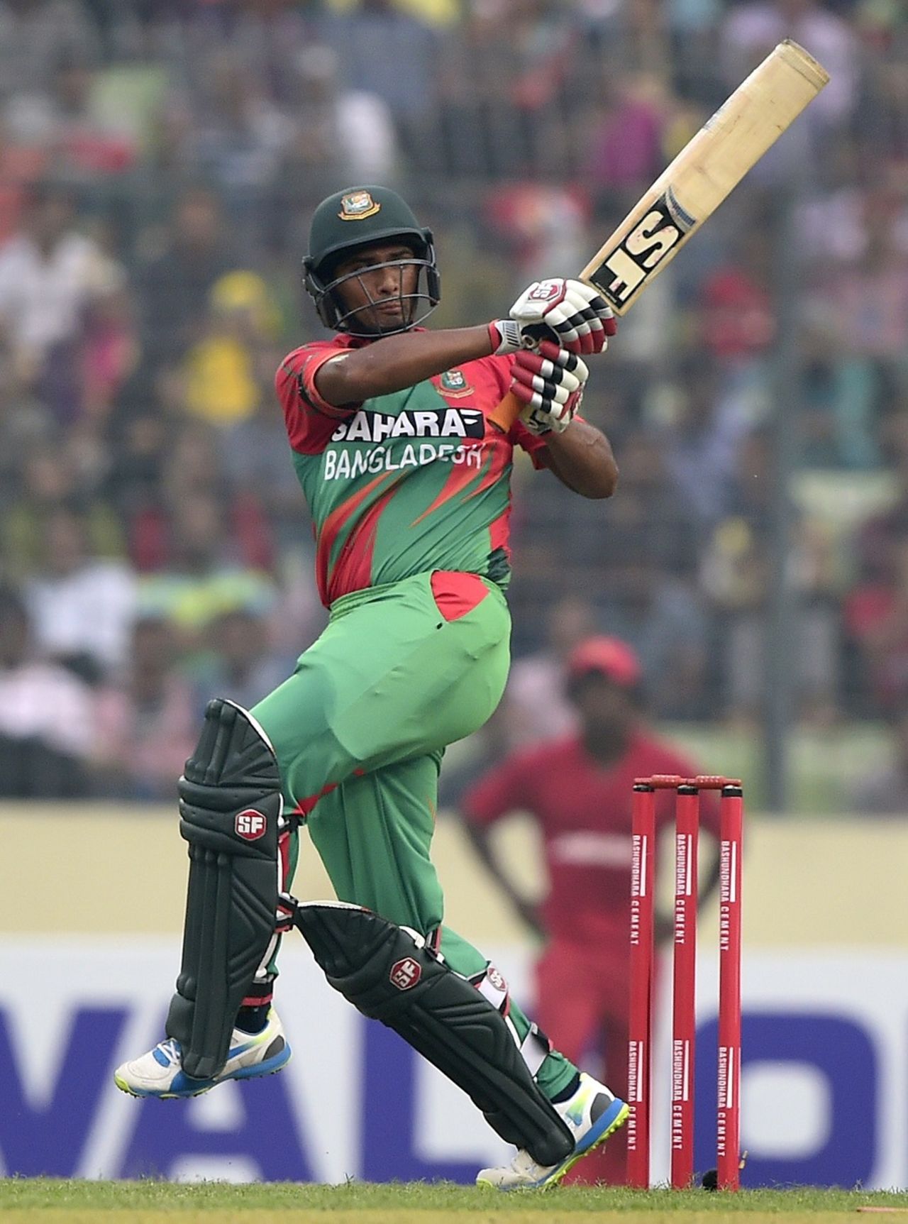 Mahmudullah struck a career-best, unbeaten 82, Bangladesh v Zimbabwe, 4th ODI, Mirpur, November 28, 2014